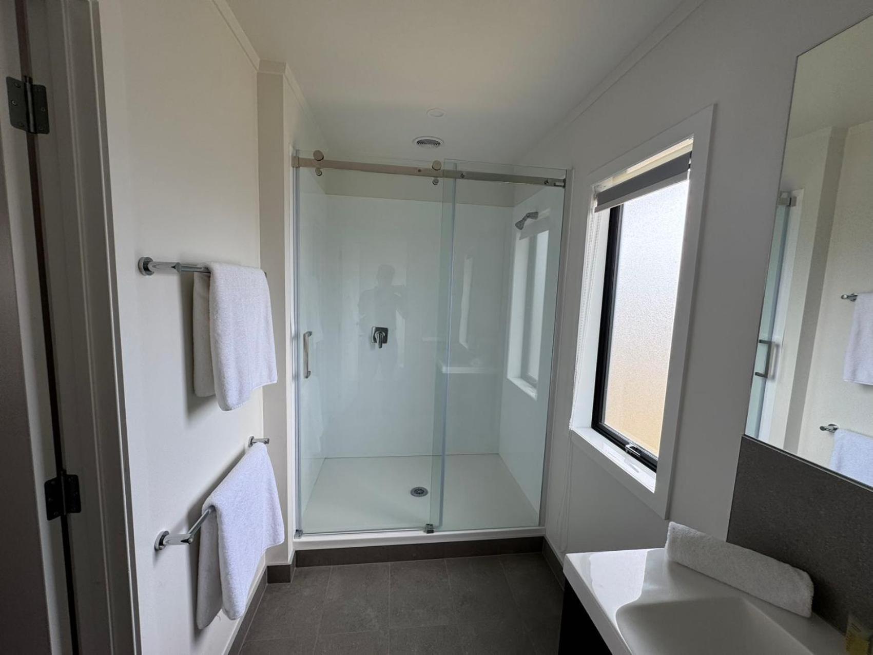 המילטון Grosvenor Motel מראה חיצוני תמונה