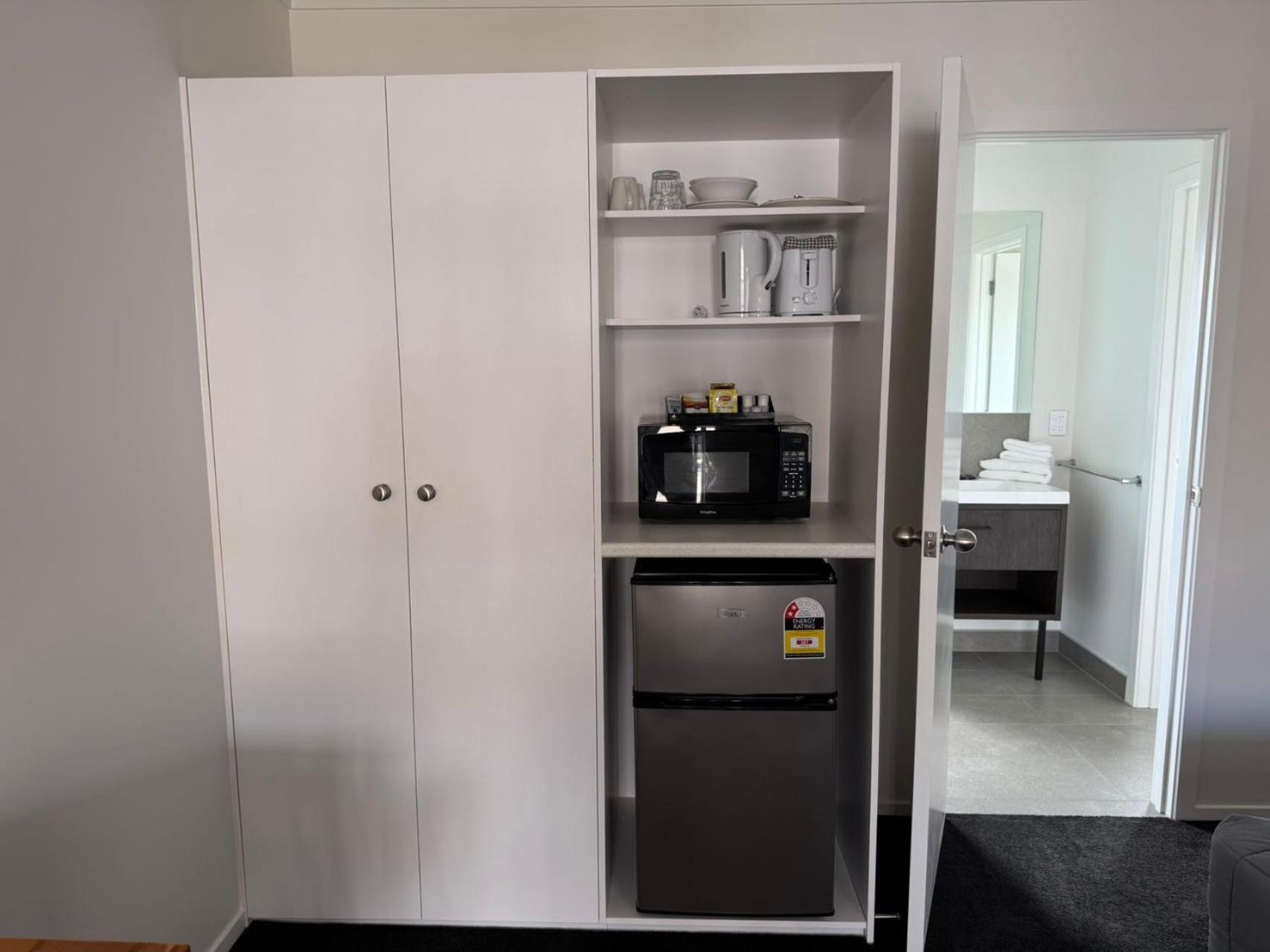 המילטון Grosvenor Motel מראה חיצוני תמונה