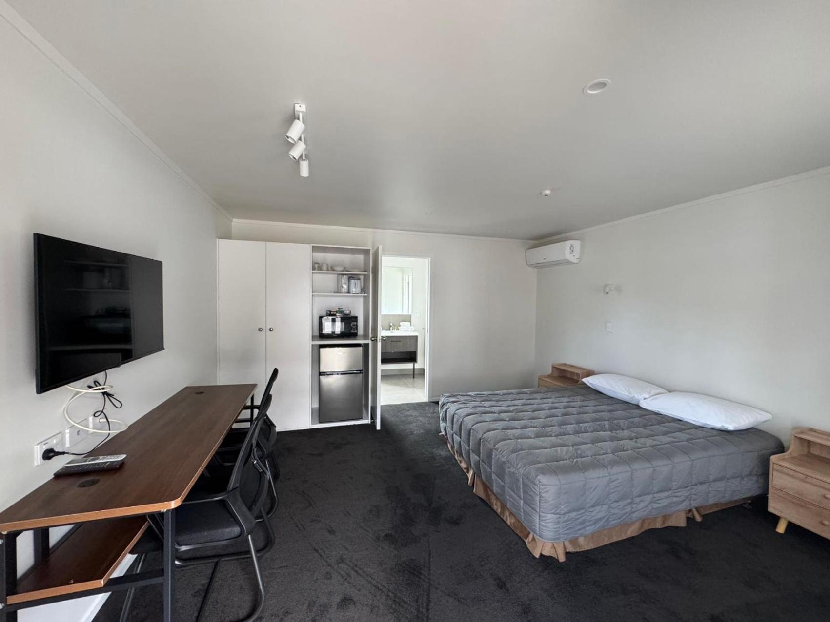 המילטון Grosvenor Motel מראה חיצוני תמונה