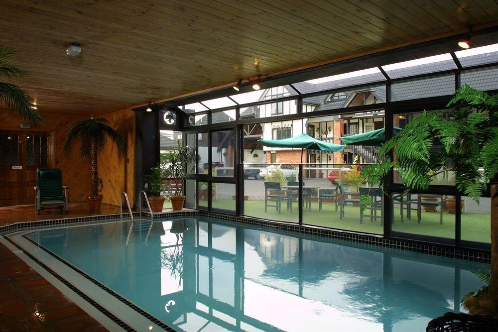 המילטון Grosvenor Motel מראה חיצוני תמונה