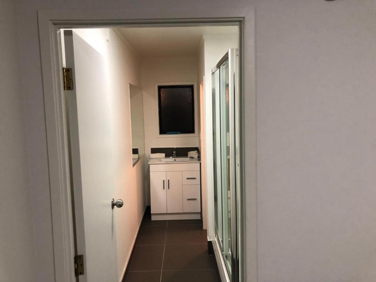 המילטון Grosvenor Motel מראה חיצוני תמונה