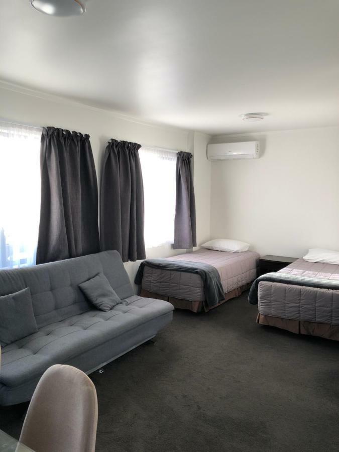המילטון Grosvenor Motel מראה חיצוני תמונה
